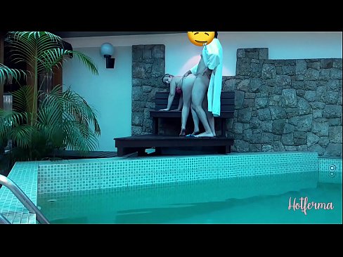 ❤️ Bos menjemput pembantu rumah ke kolam, tetapi tidak dapat menahan panas ️❌ Video persetan pada ms.porn-mate.ru ❌️