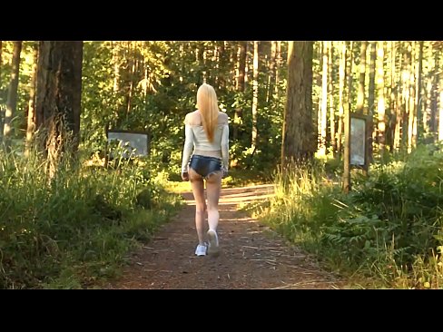 ❤️ Wanita cantik bergerak perlahan, bukan video bogel ️❌ Video persetan pada ms.porn-mate.ru ❌️